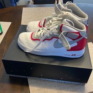 Nike Air Force One LV8